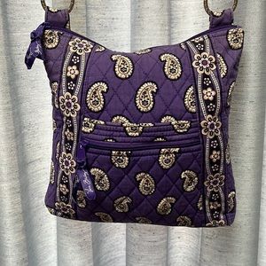 Vera Bradley Quilted Simply Violet Paisley Bag Zipper Close Shoulder Strap